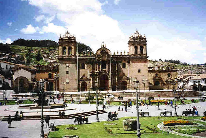 kathedraal op de plaza van Cuzco